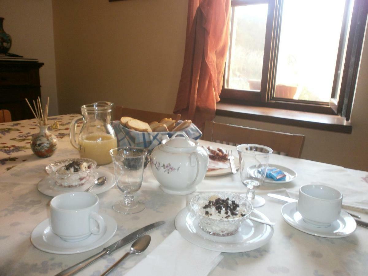 Bed and Breakfast I Poggi Di Grace Фівіццано Екстер'єр фото