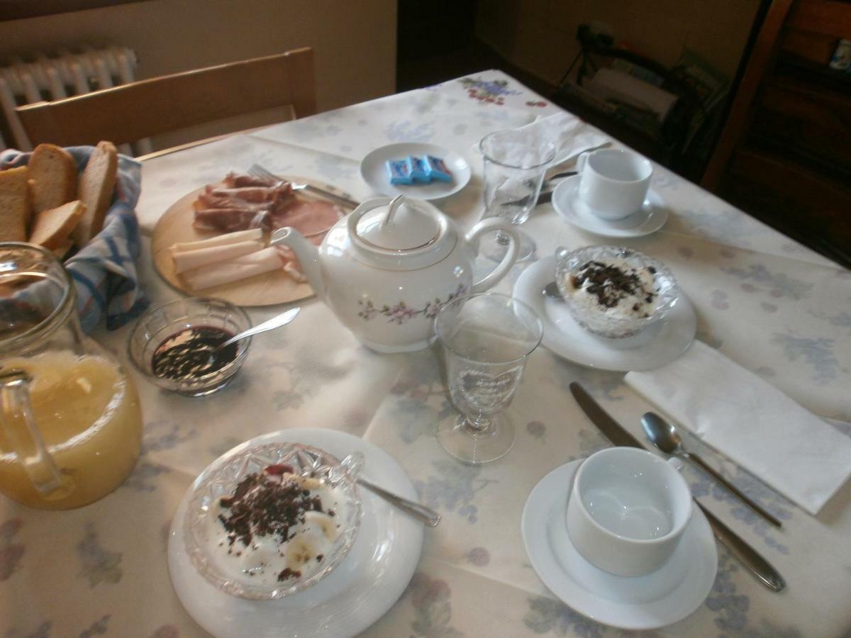 Bed and Breakfast I Poggi Di Grace Фівіццано Екстер'єр фото